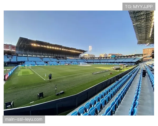 场边花絮：对阵老东家塞尔塔，阿斯帕斯进球后拒绝庆祝